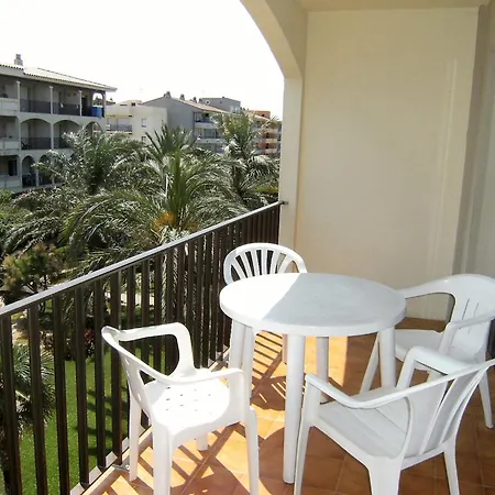 In Spain Near Sandy Apartment L'Estartit